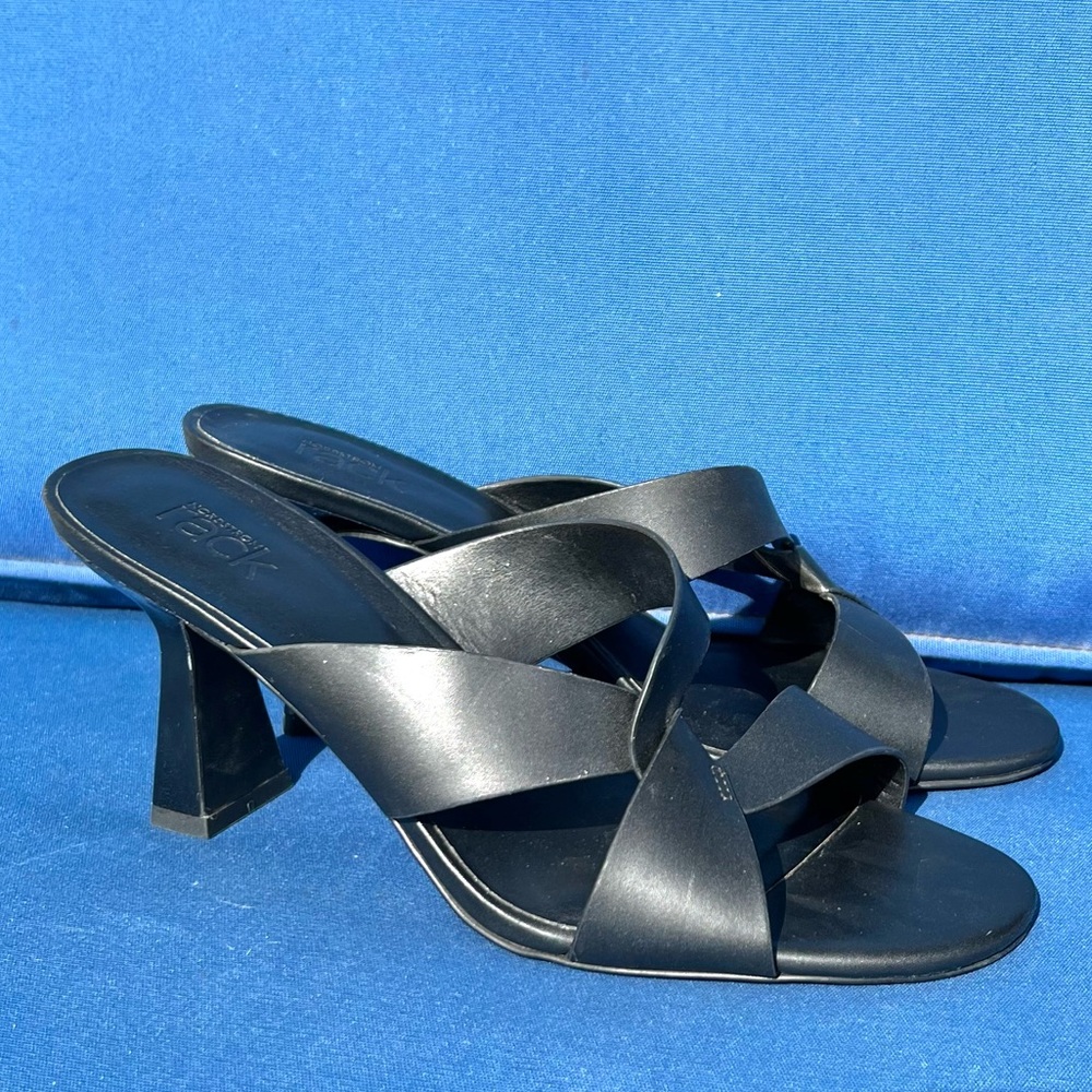 Women’s Nordstrom’s Black Rack Mid Heel Strappy Sandals